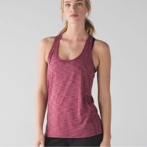 Lululemon Hotwave Tank Top in Heathered Rosewood. Size 4 / 6